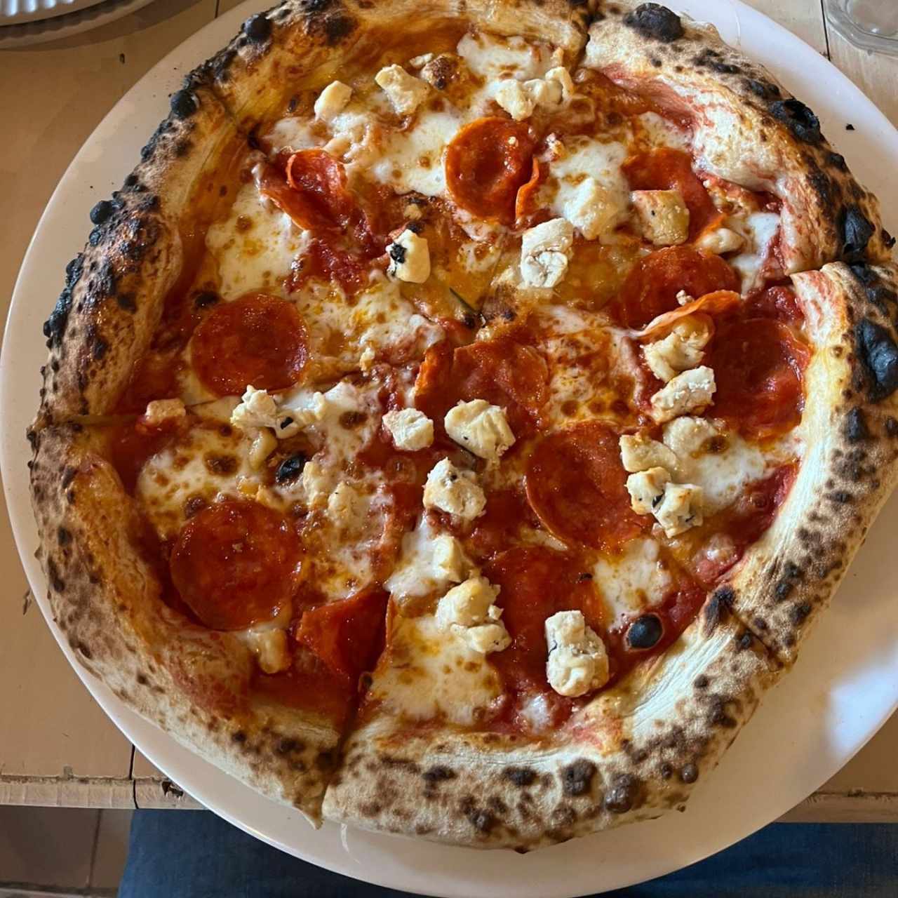 Pizza pollo pepperoni