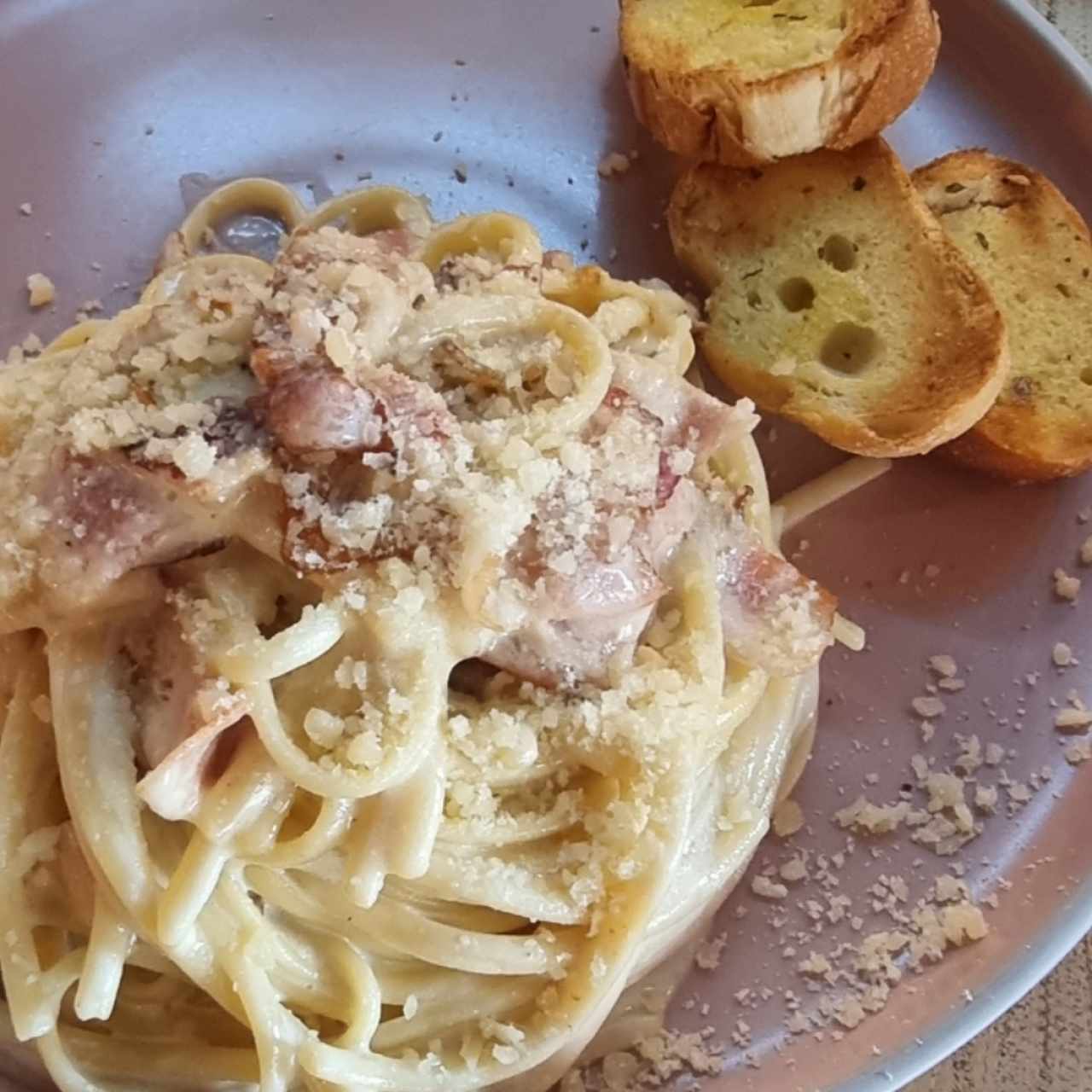 Pasta Carbonara 