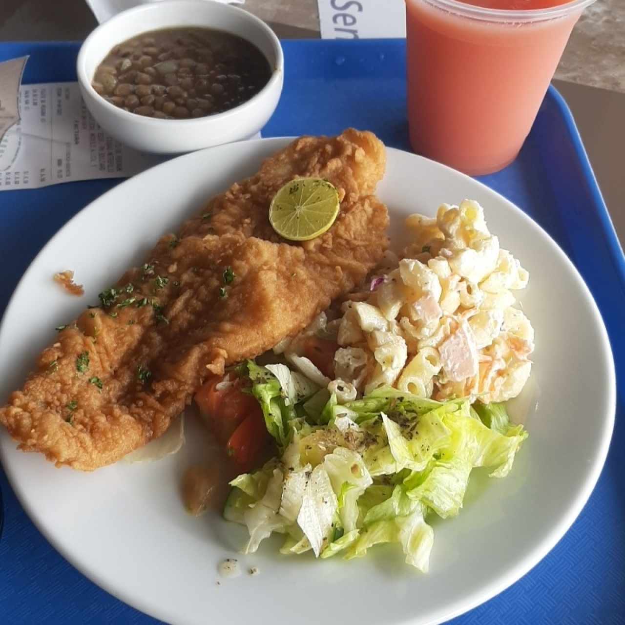 pescado con acompañamientos