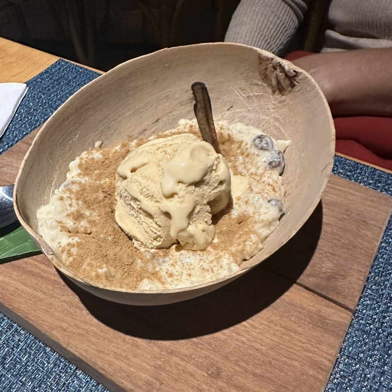 Arroz con leche y helado de manjar blanco