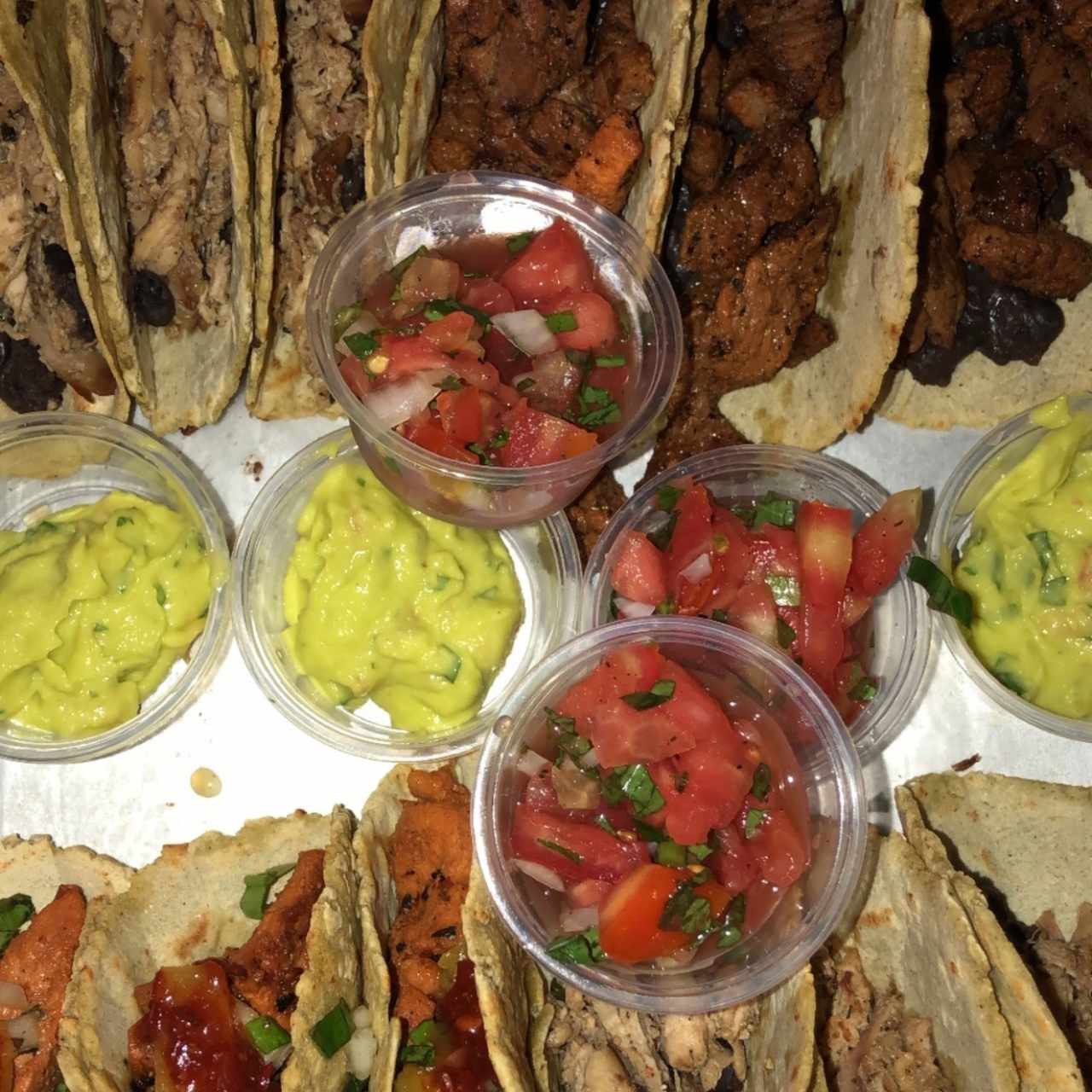 Bandeja de 12 tacos 