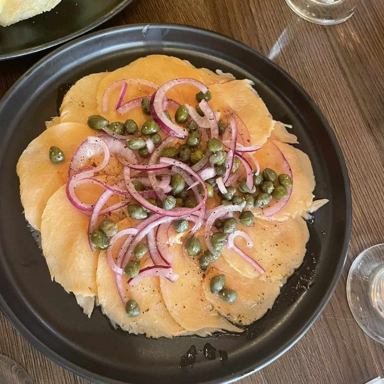 Carpaccio’s de salmón 