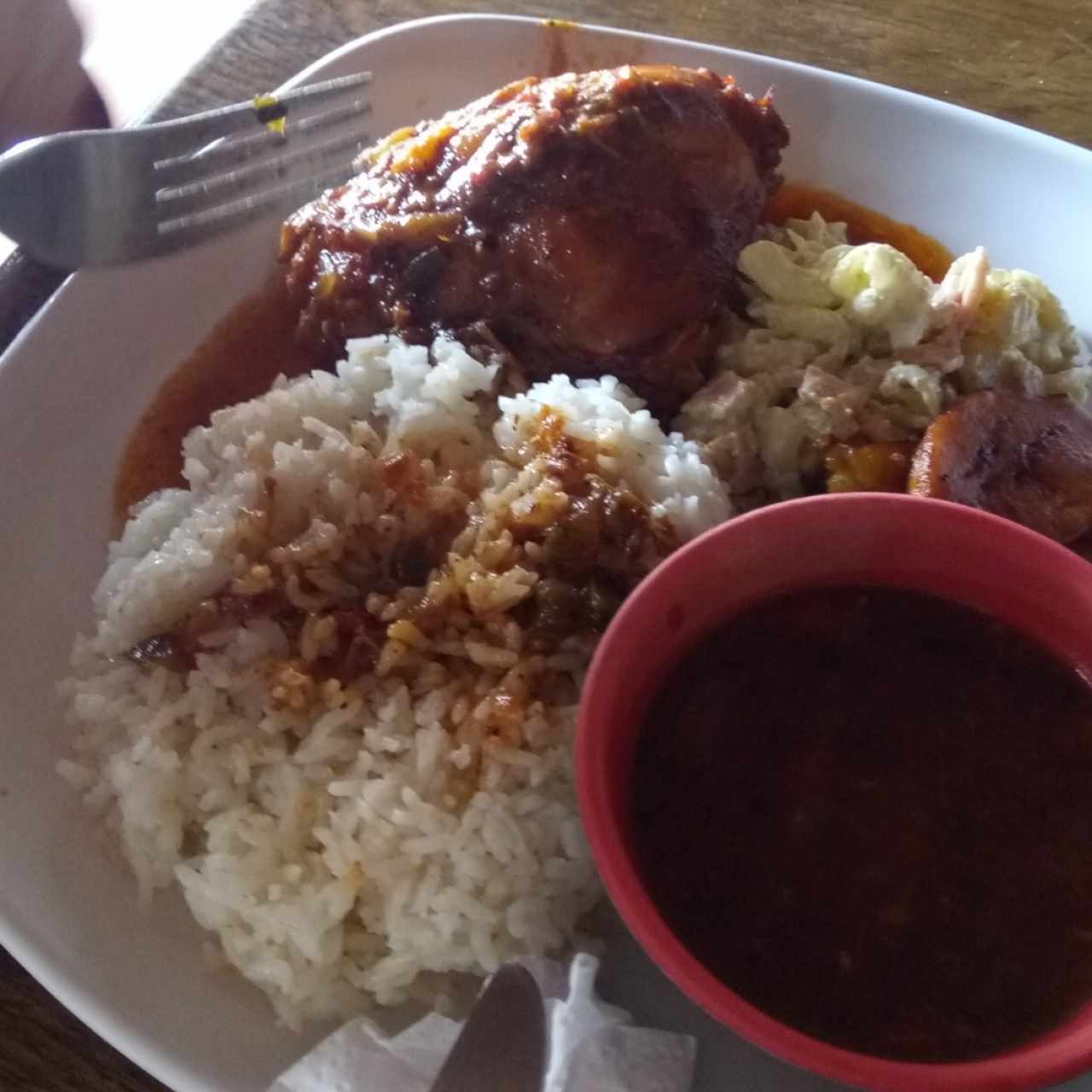 pollo guisado