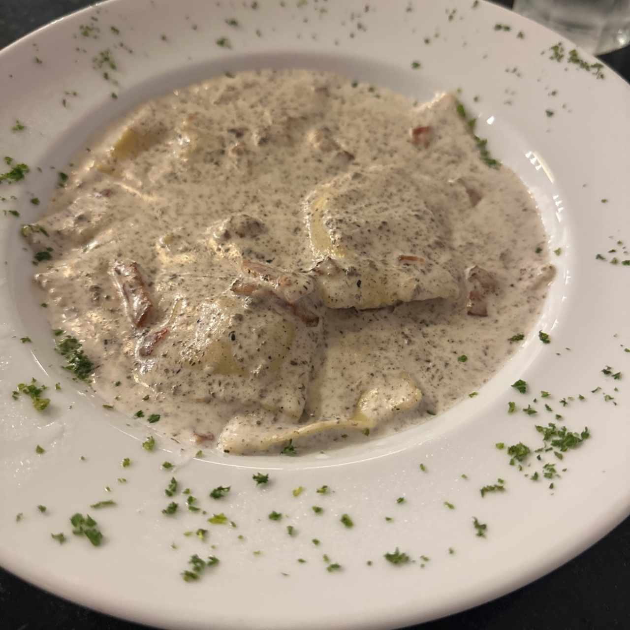 Ravioli 4 formaggi al tartufo