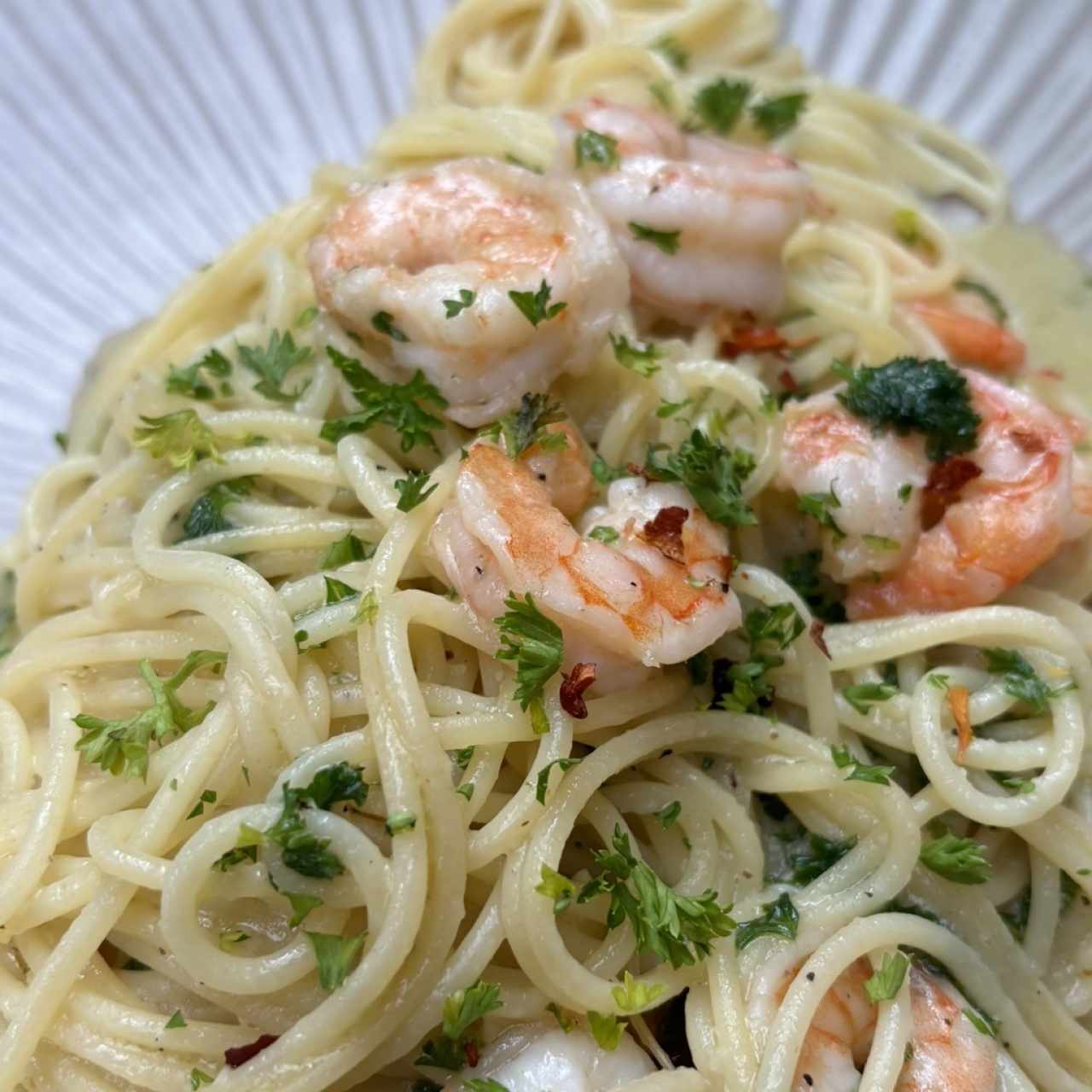 Pasta con camarones