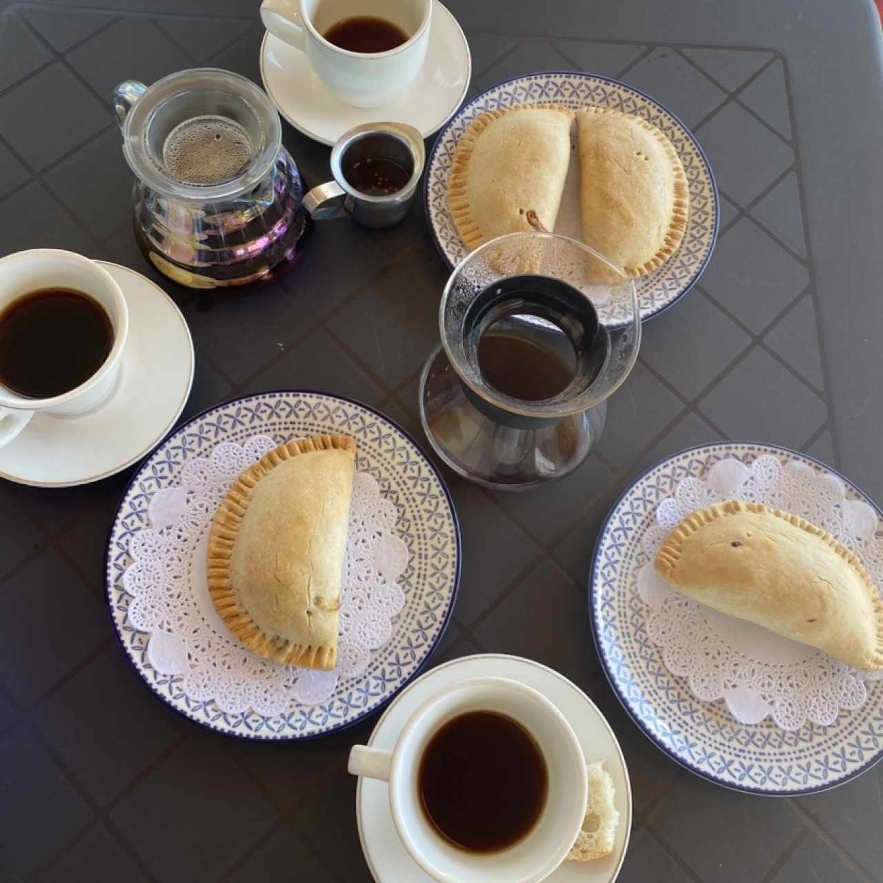 Empanadas y cafe