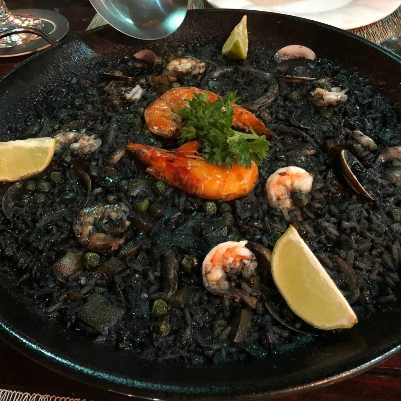 Paella negra