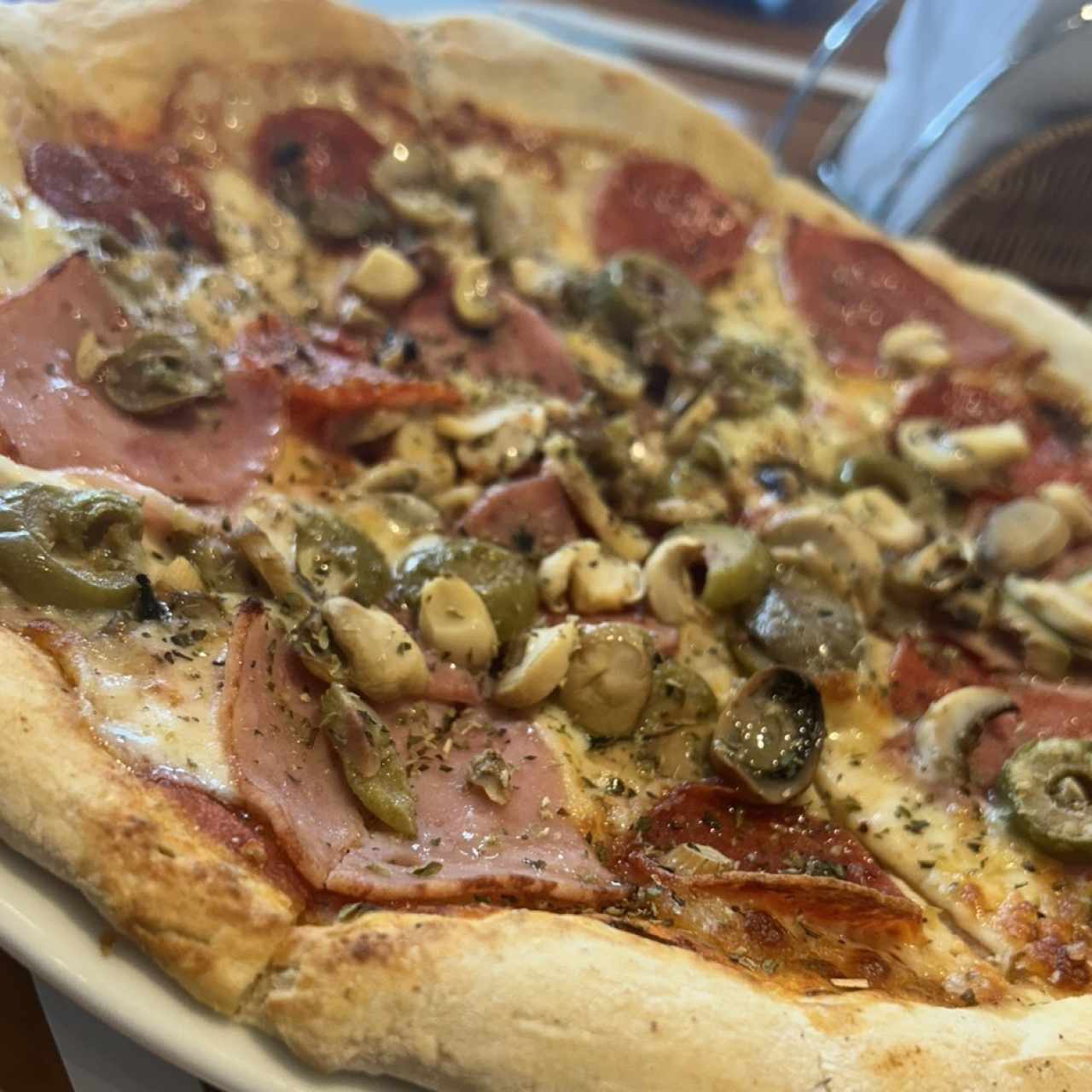 Pizzas especiales - Pizza de combinación