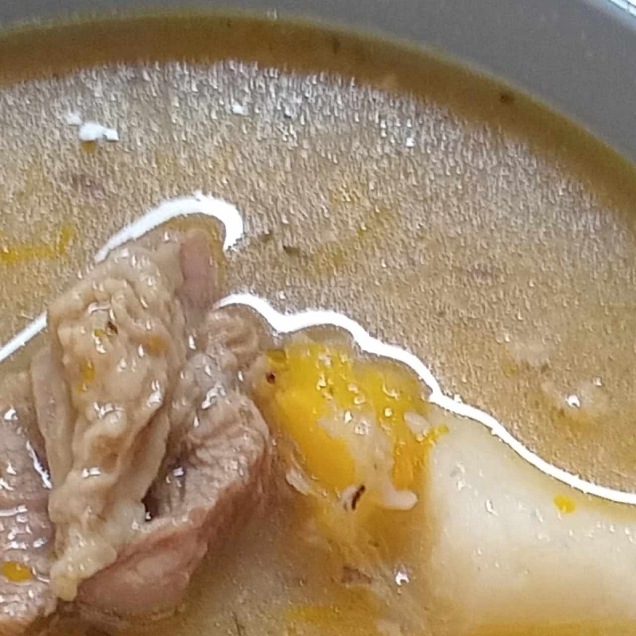 sopa de carne