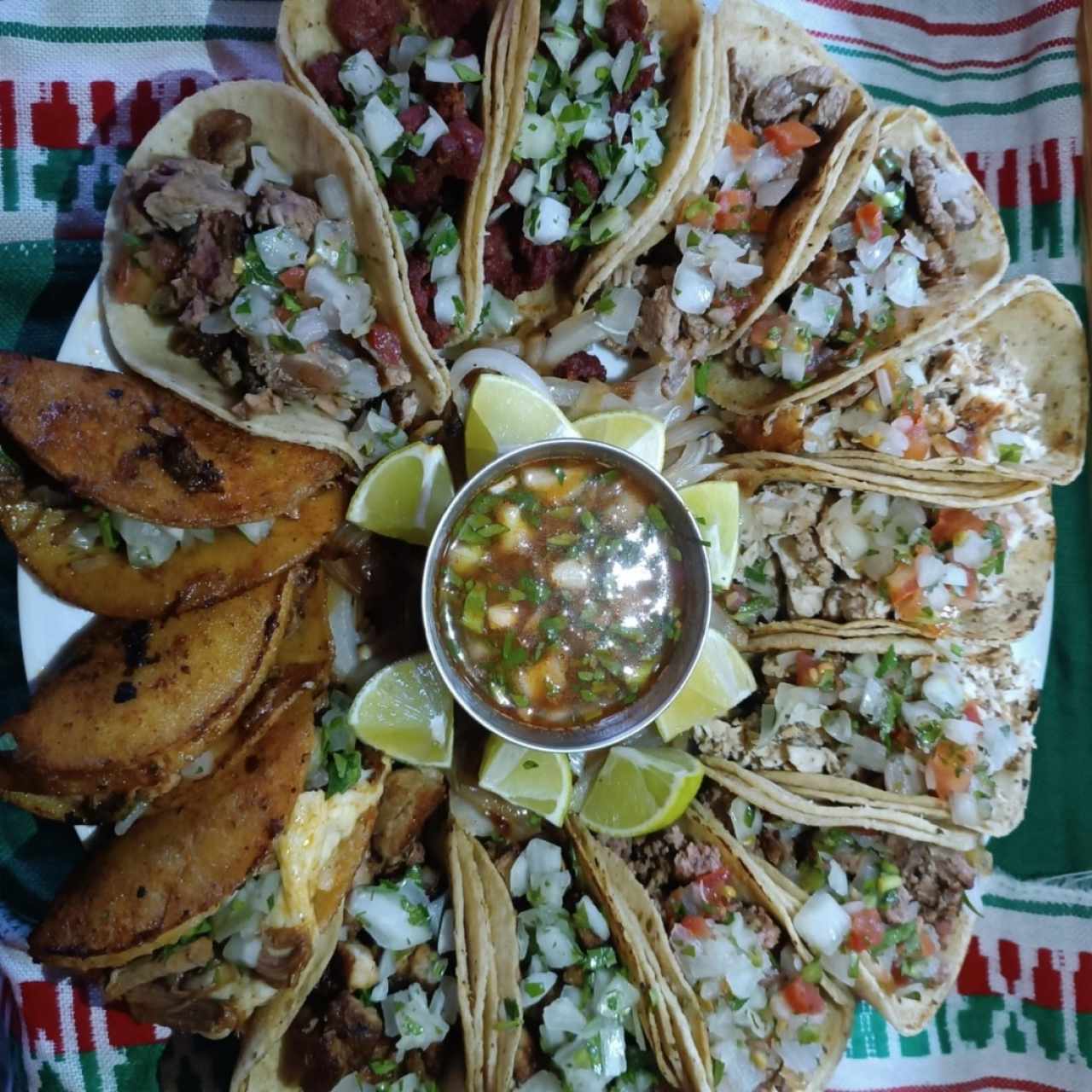 palenque (15 unidades de tacos)