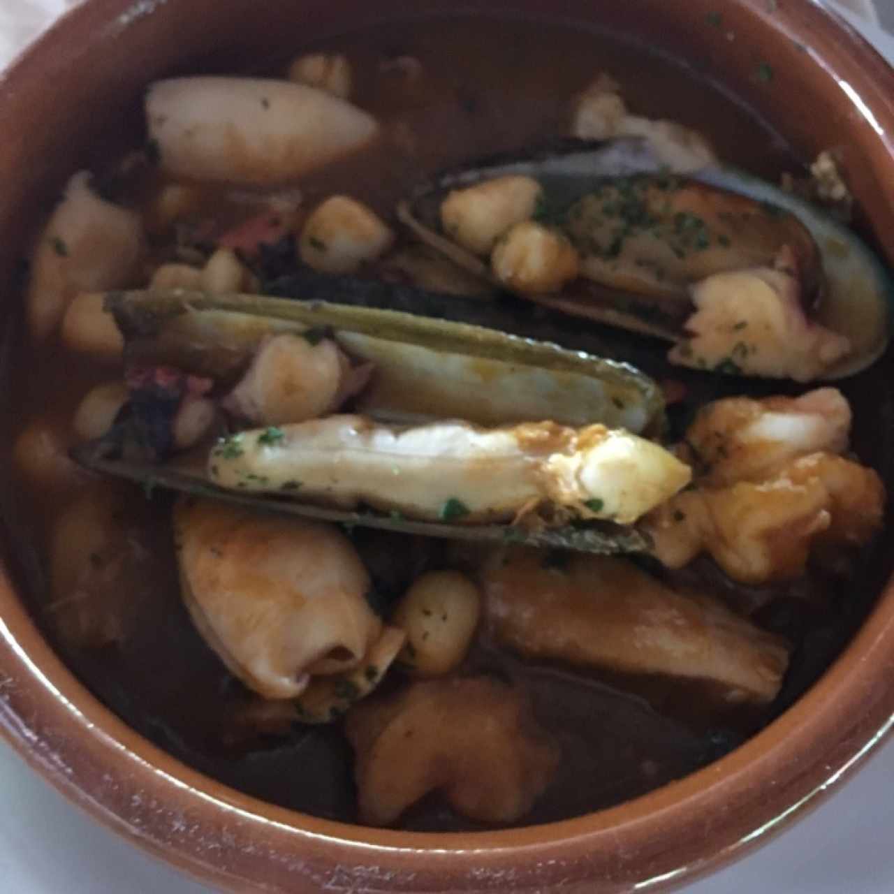 cazuela de mariscos con "Navajas"