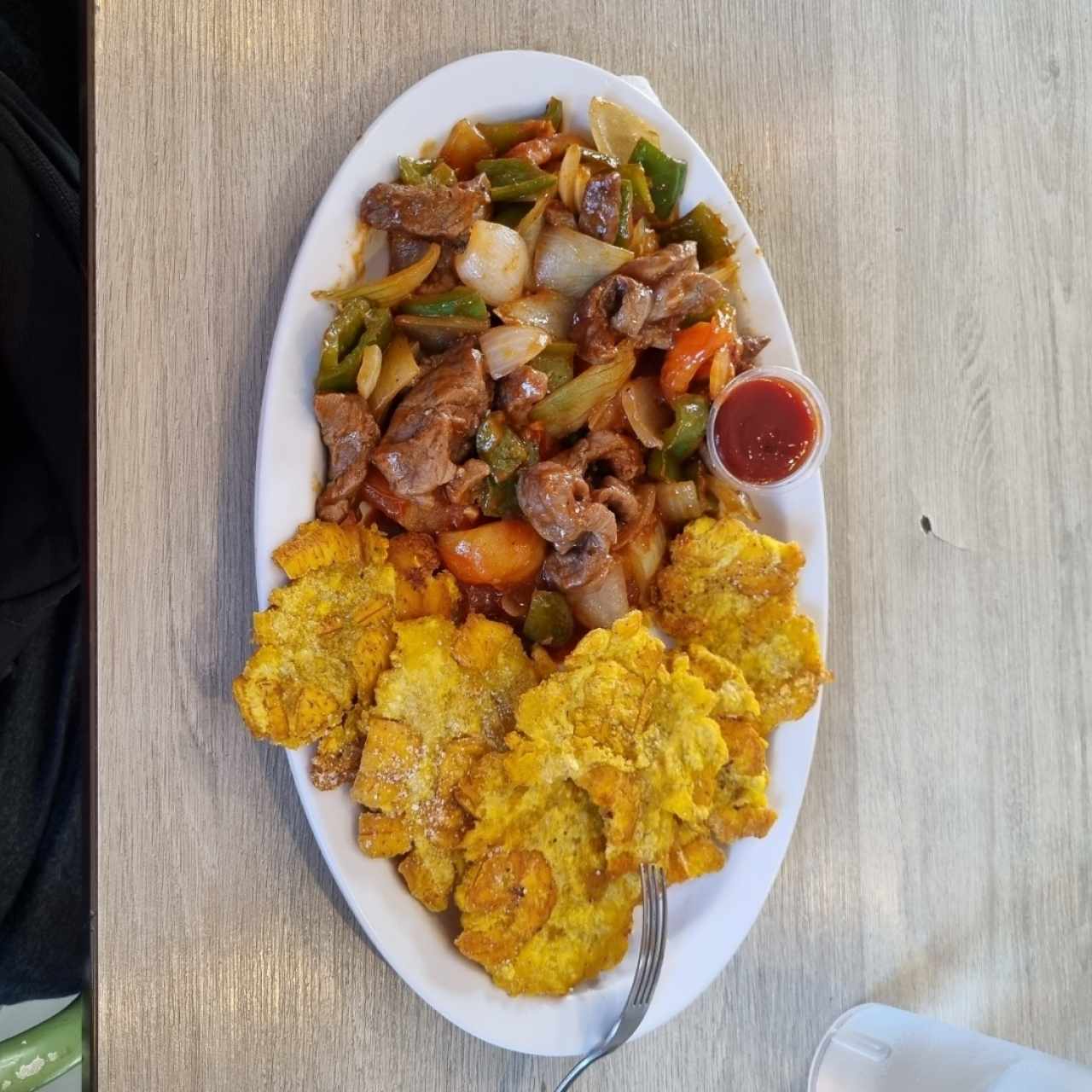 Bistec Picado con patacones