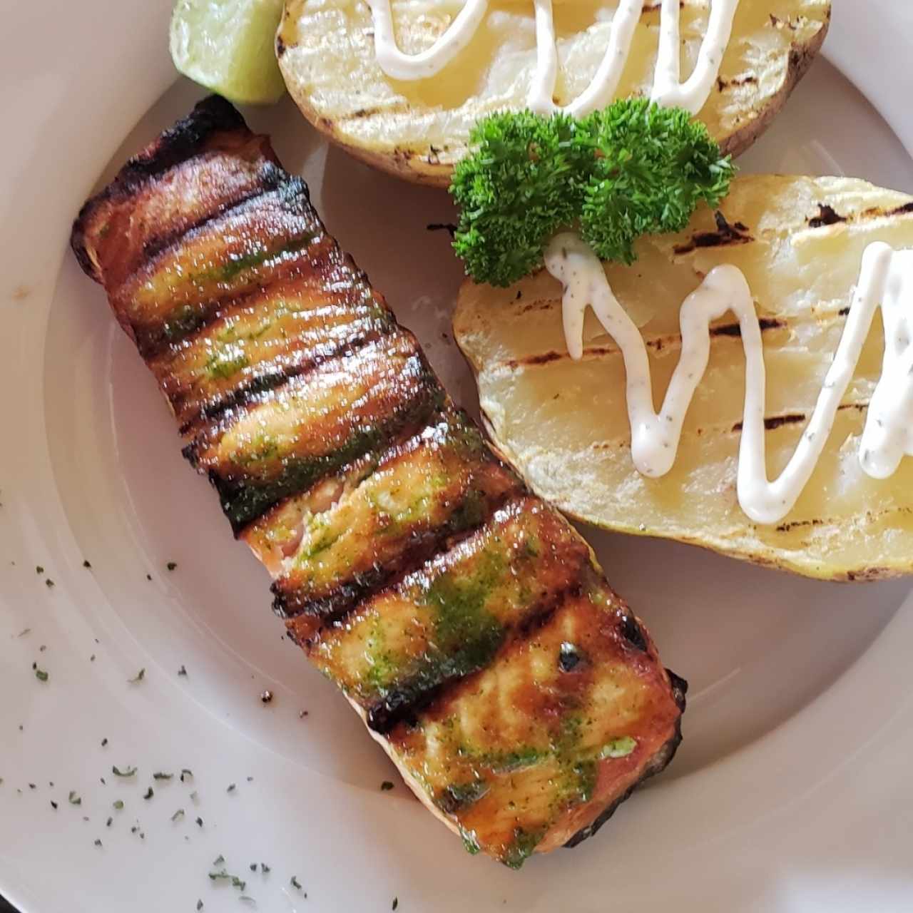 Salmón a la plancha