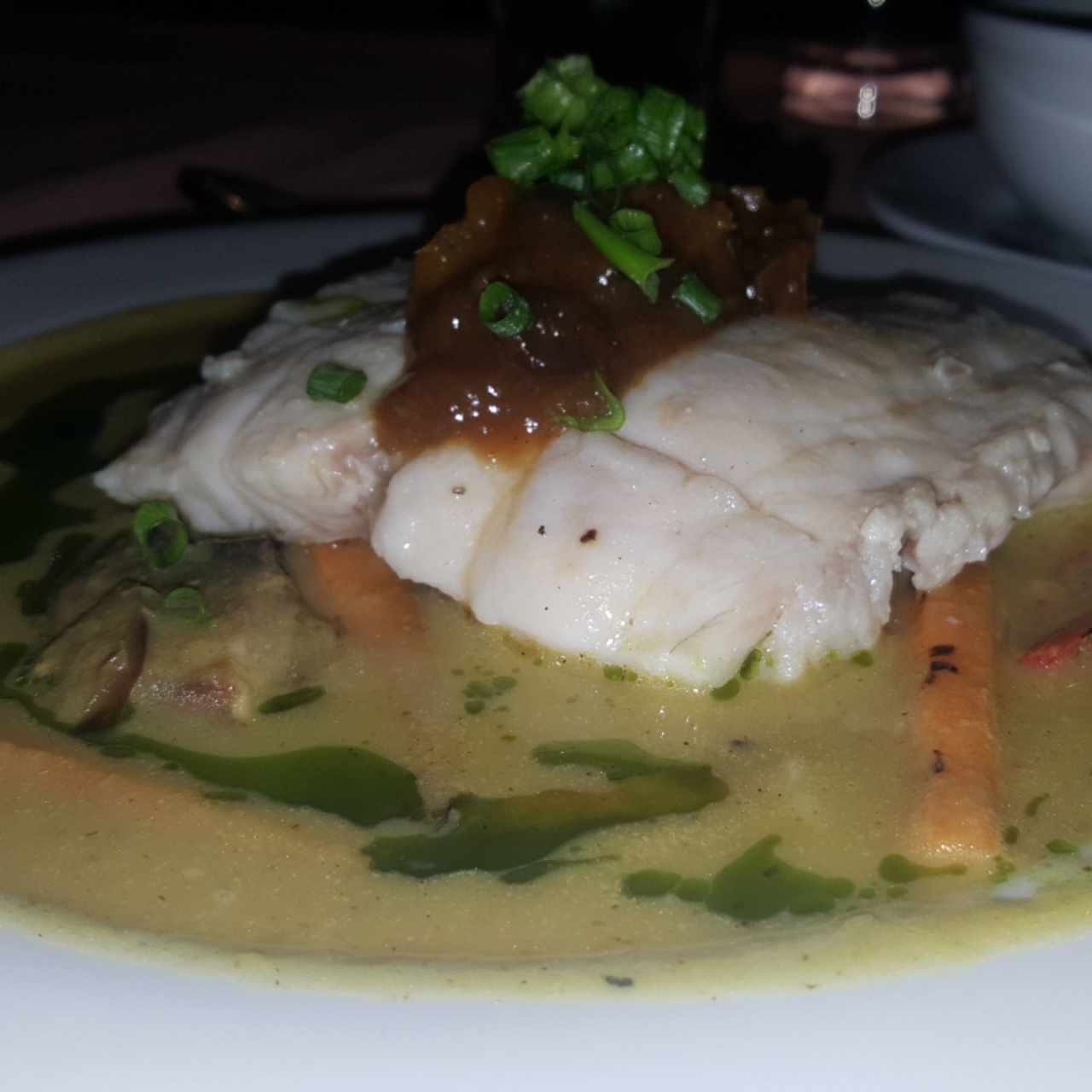 corvina con curry verde thai