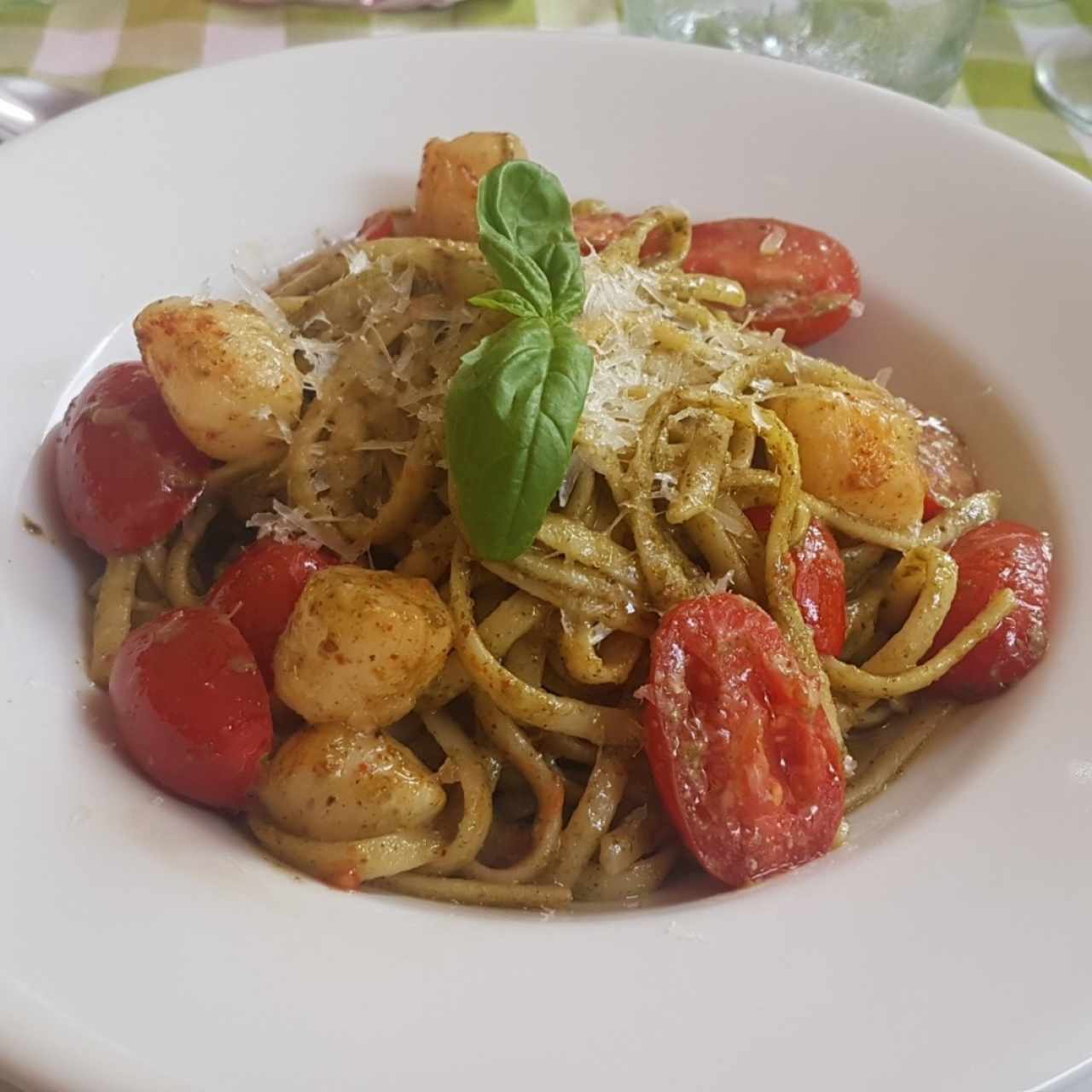 Fetuccini al pesto