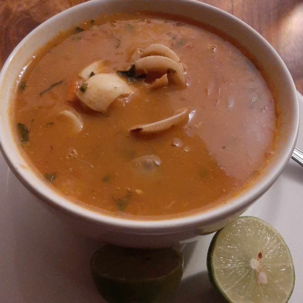 SOPA DE MARISCOS