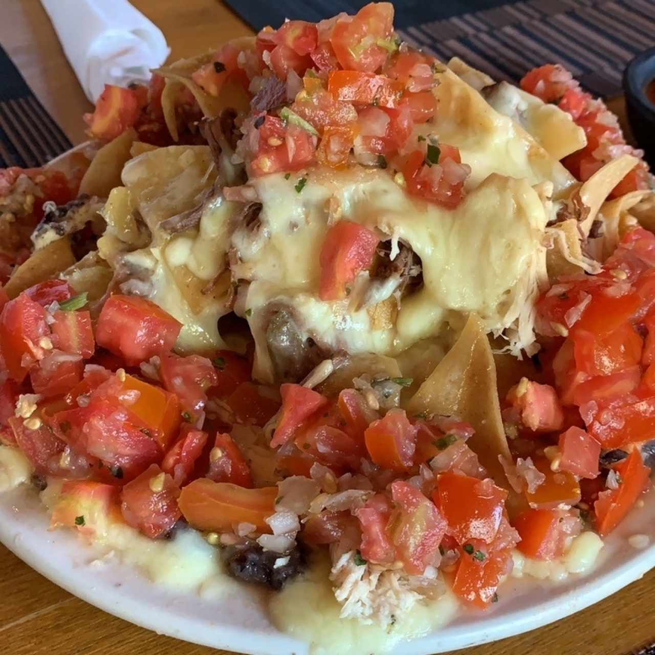 NACHOS FONDEADOS MIXTOS