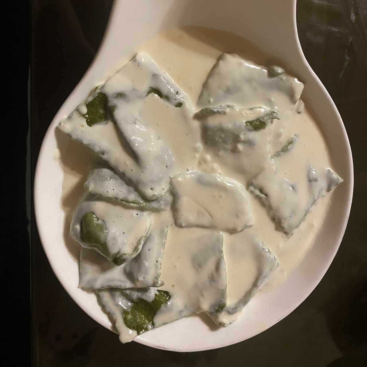 Raviolis de espinaca y ricotta