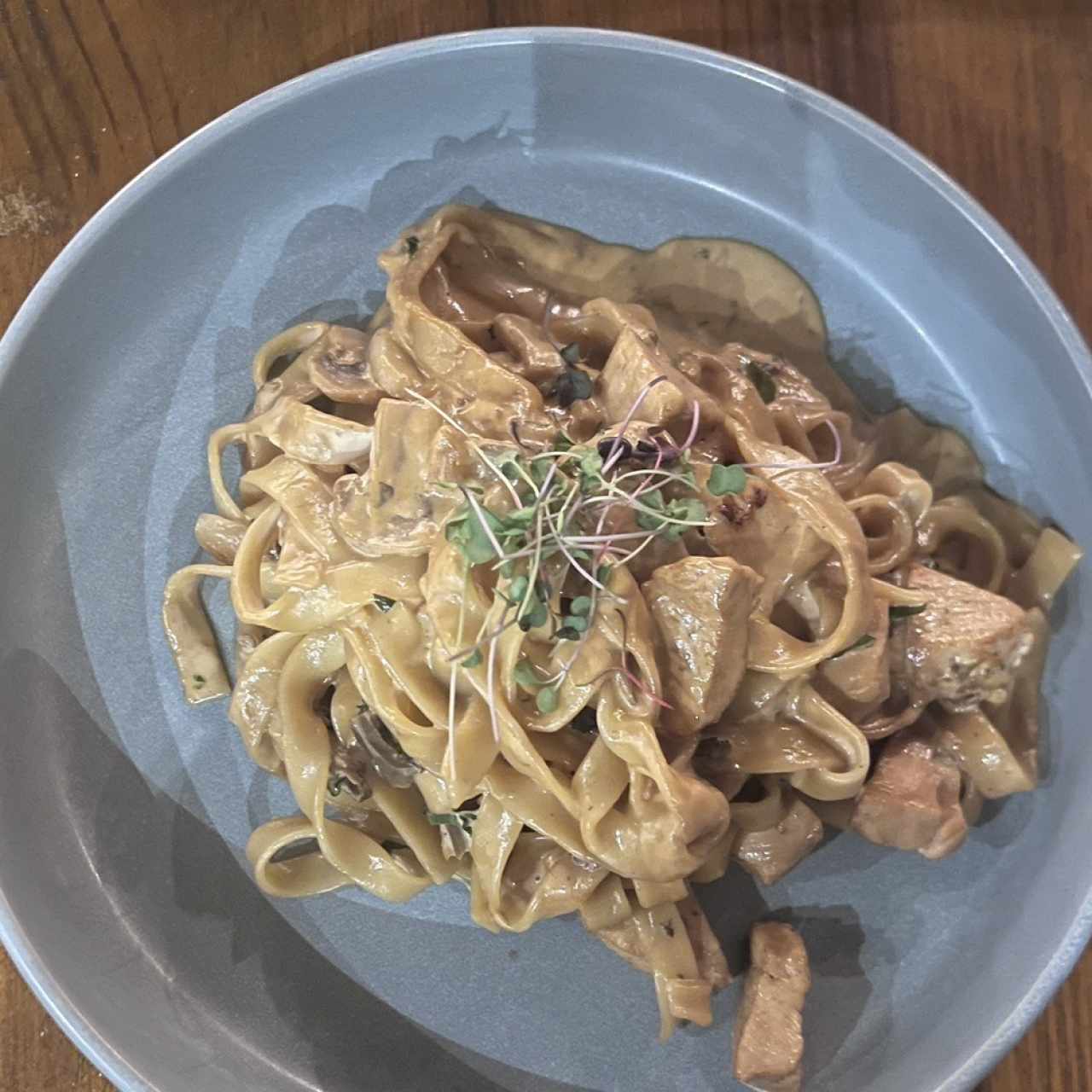 Fettuccine De Pollo Trufado