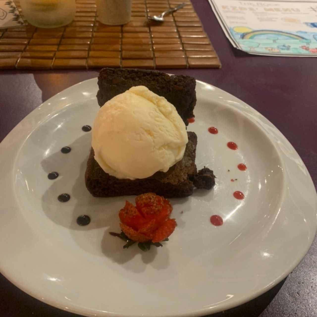 brownie con helado 