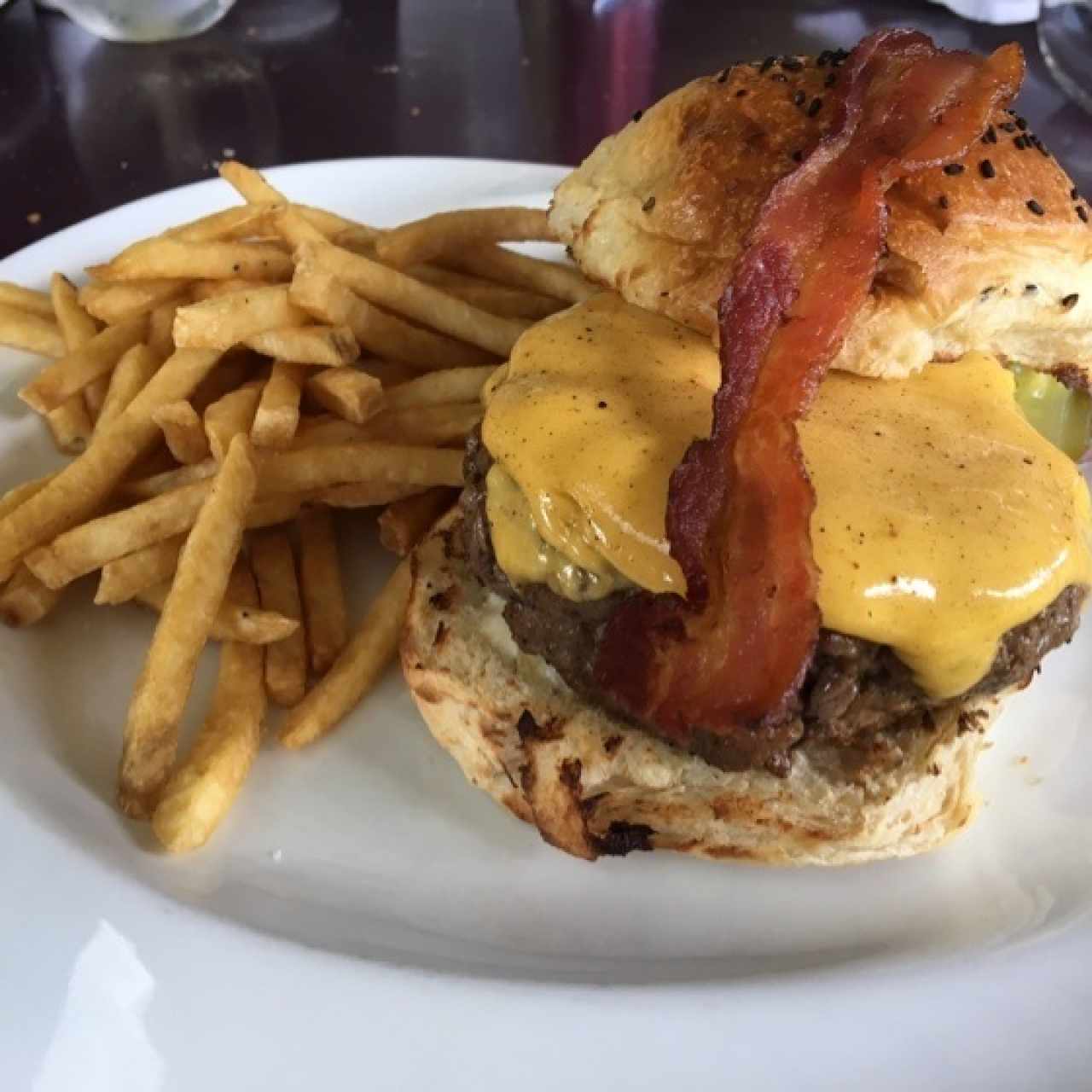 Hamburguesa Angus de 10 oz.