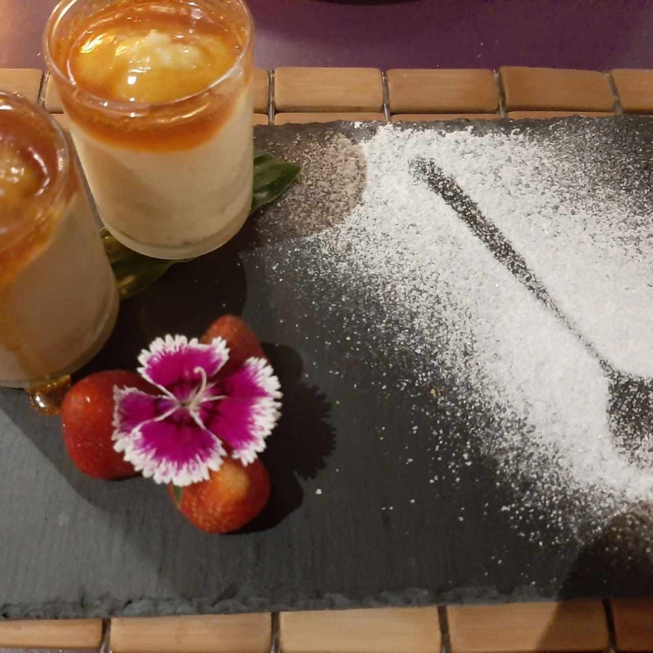 creme brulee de vainilla y cafe