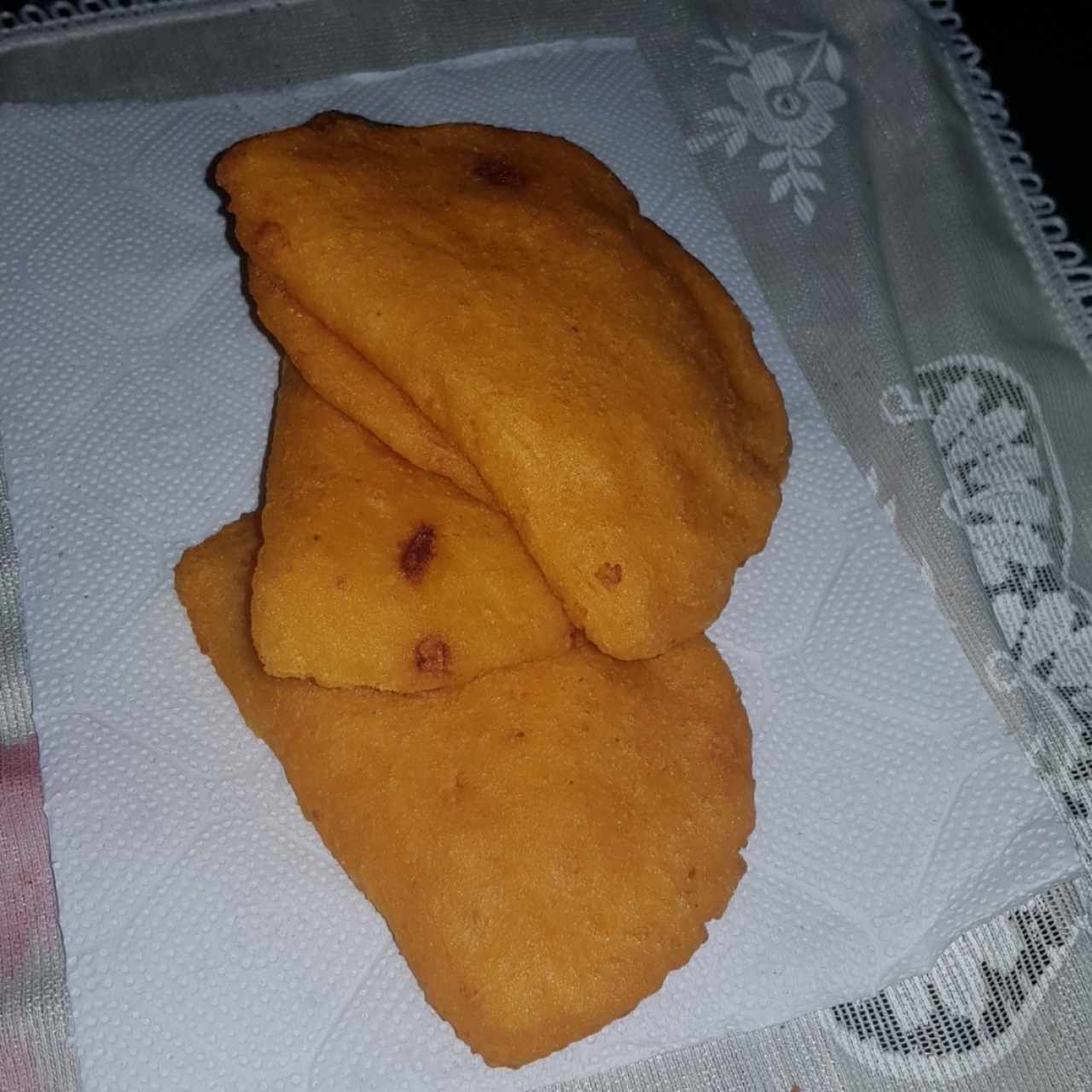 empanada rellena de queso 