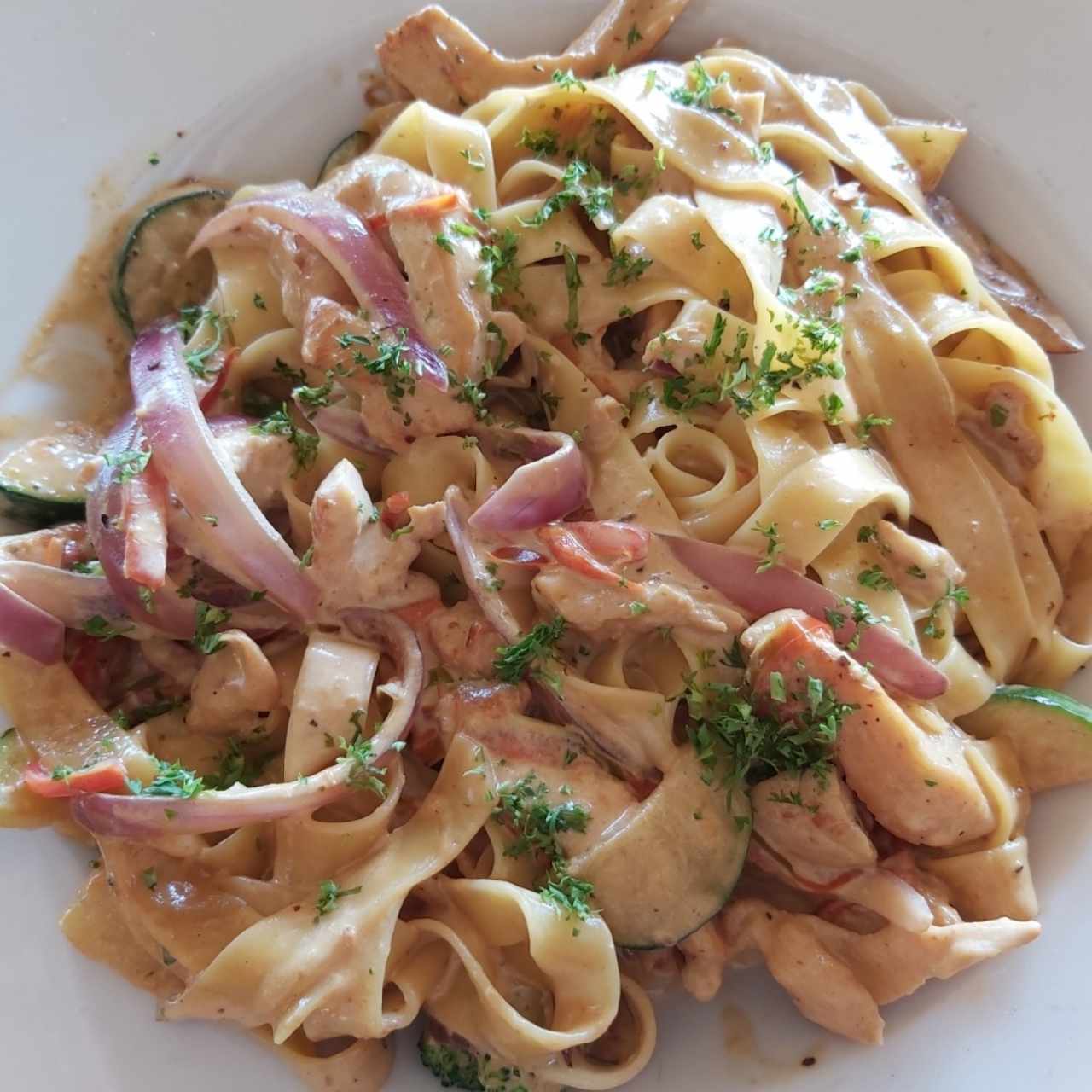 Fetuccini con pollo 