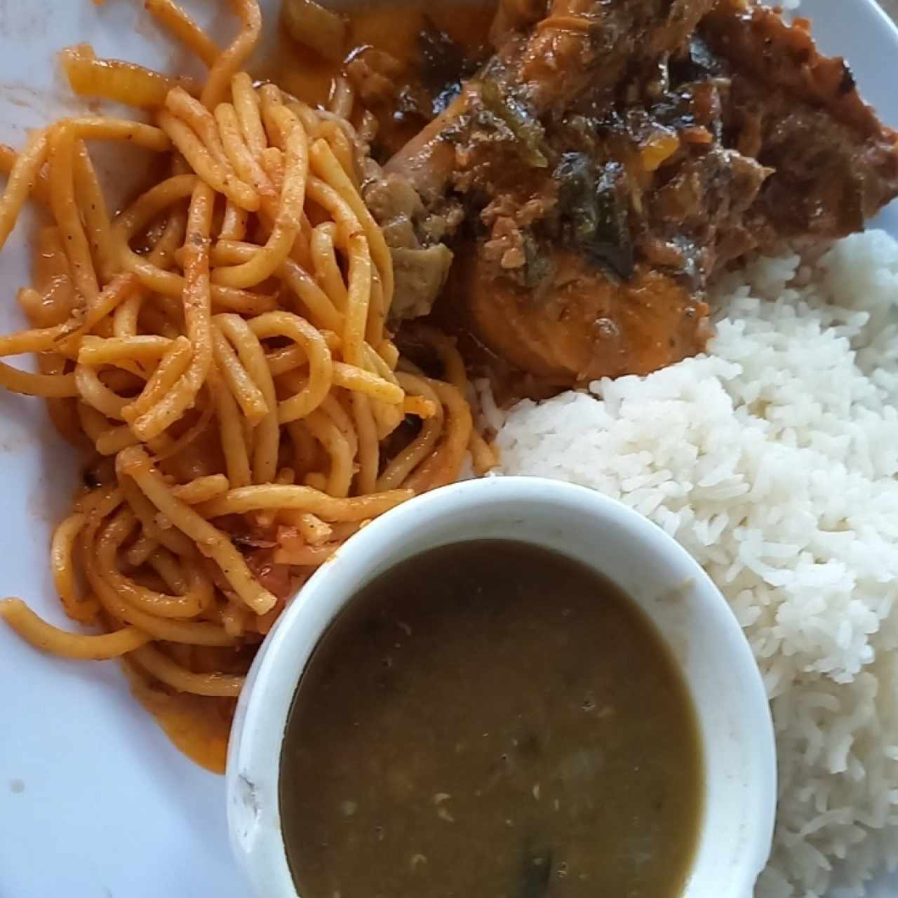 pollo guisado