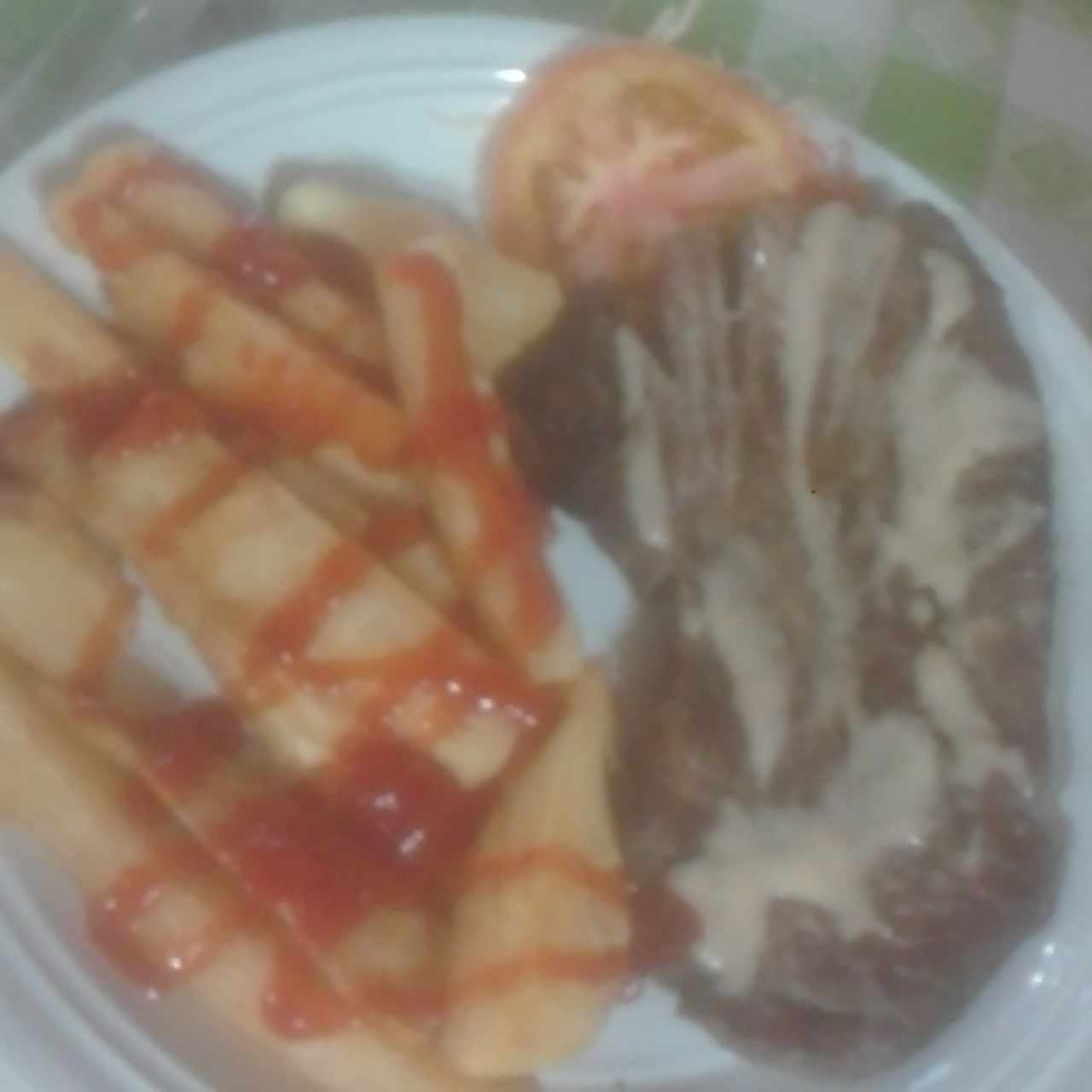 churrasco con yuca frita 