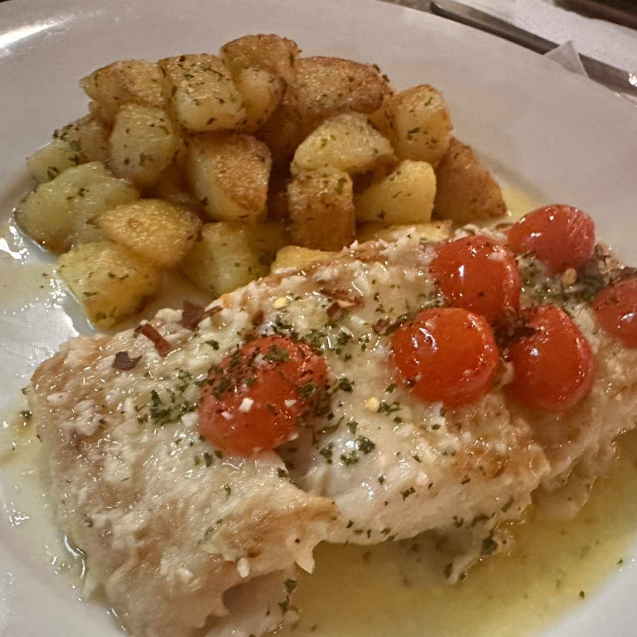 Filete de Corvina con Romero y Limón 