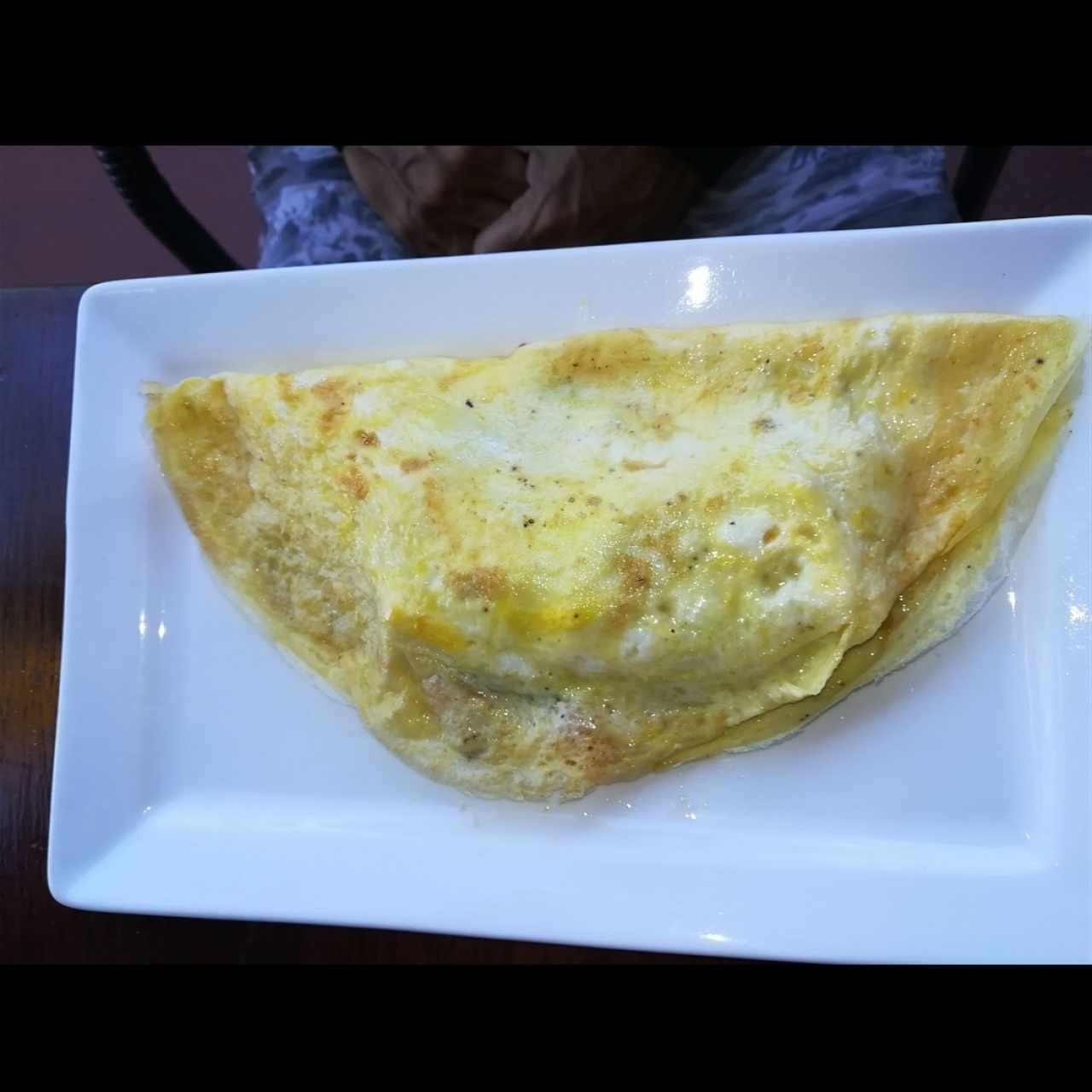 Omelette de jamón y queso 