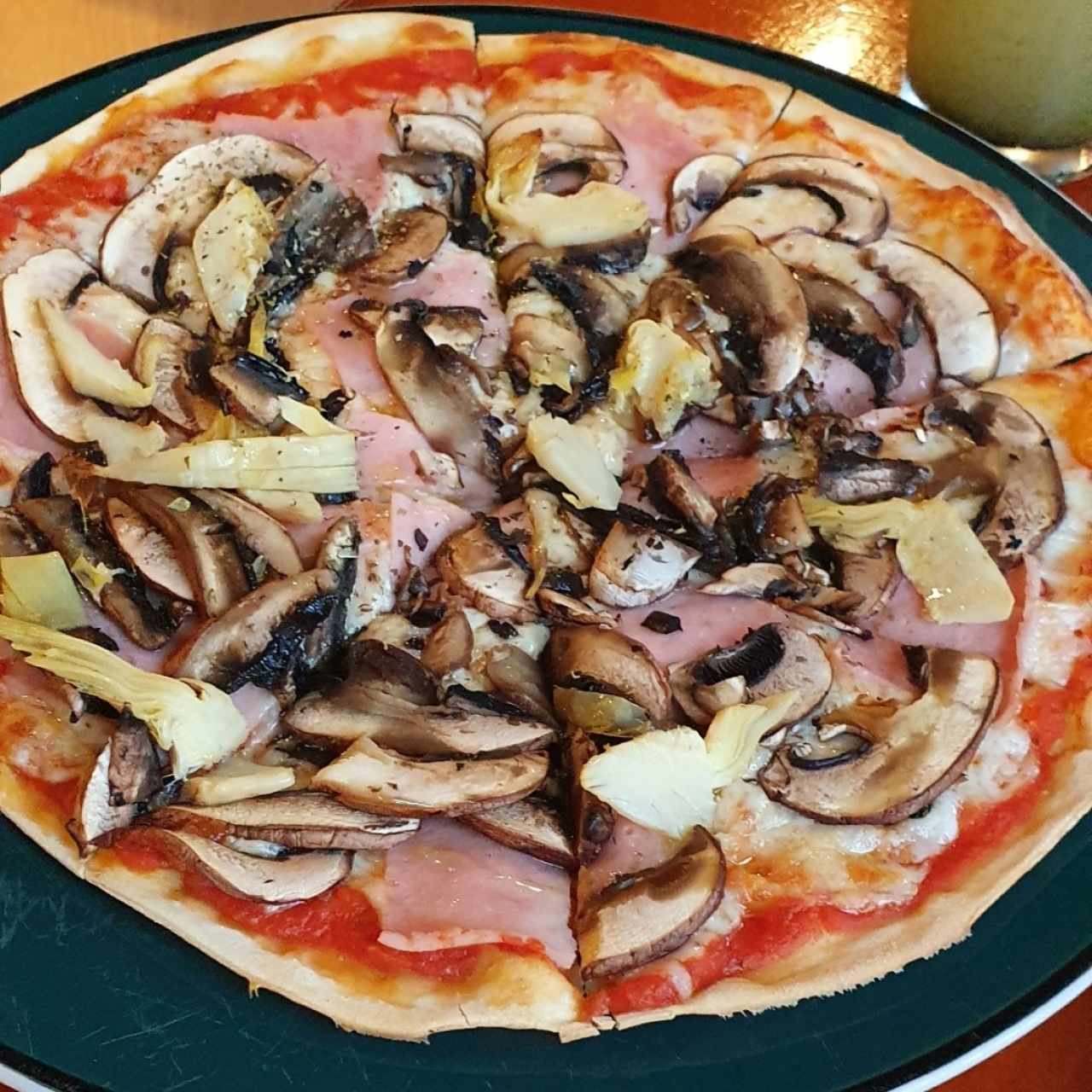 pizza capriciossa