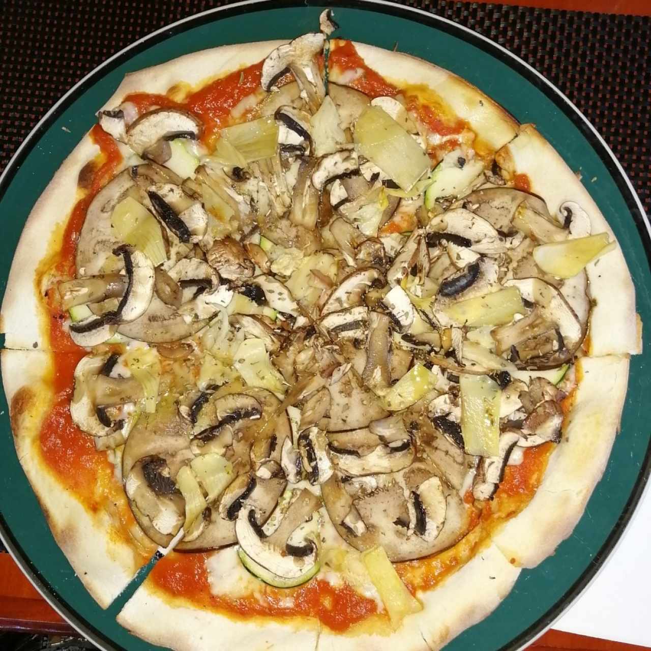 PIZZA DE VEGETALES 