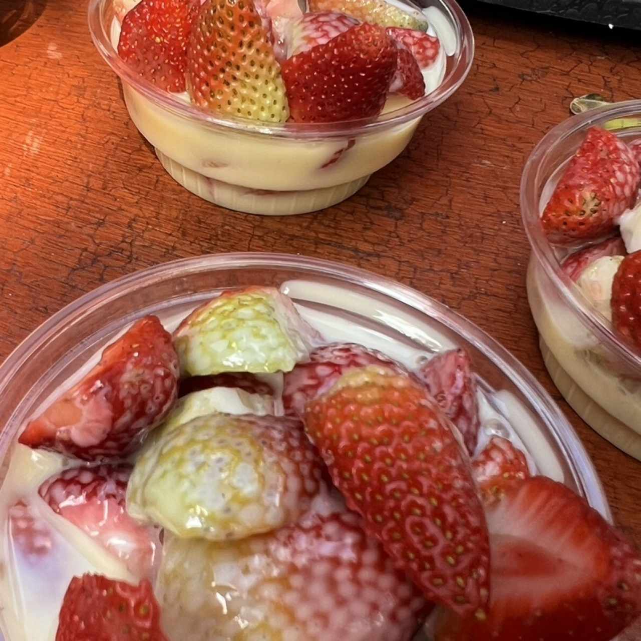 Fresas con leche condensada