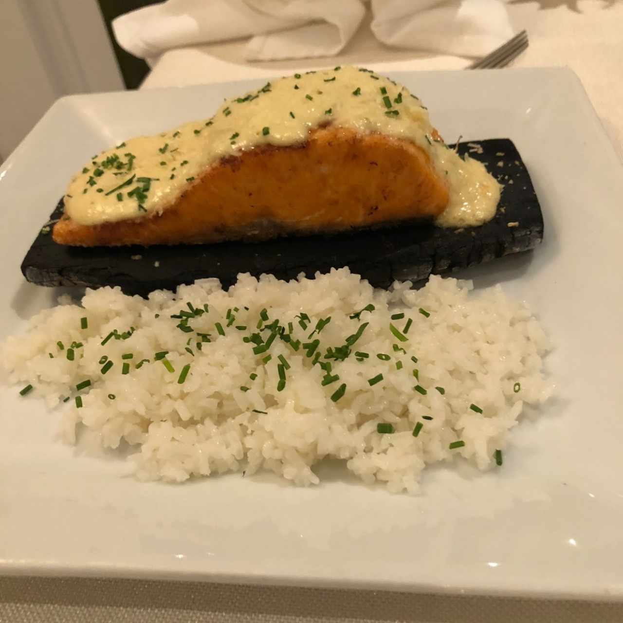 Salmón con arroz jazmin