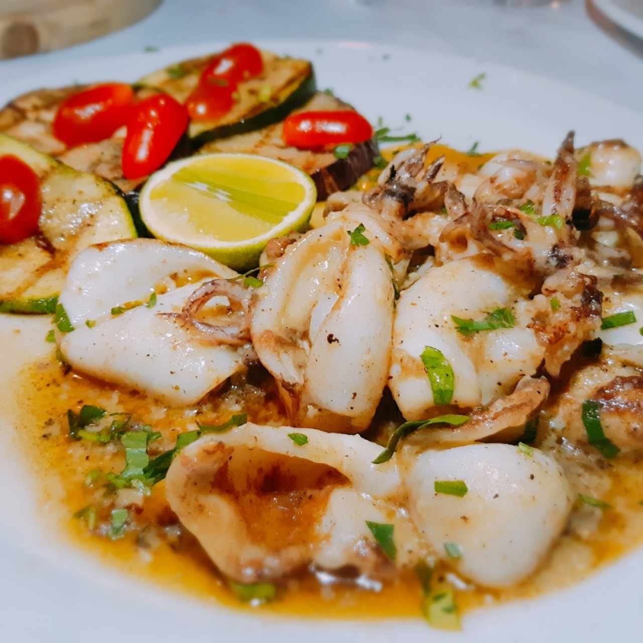 ANTIPASTI - CALAMARI ARDENTI