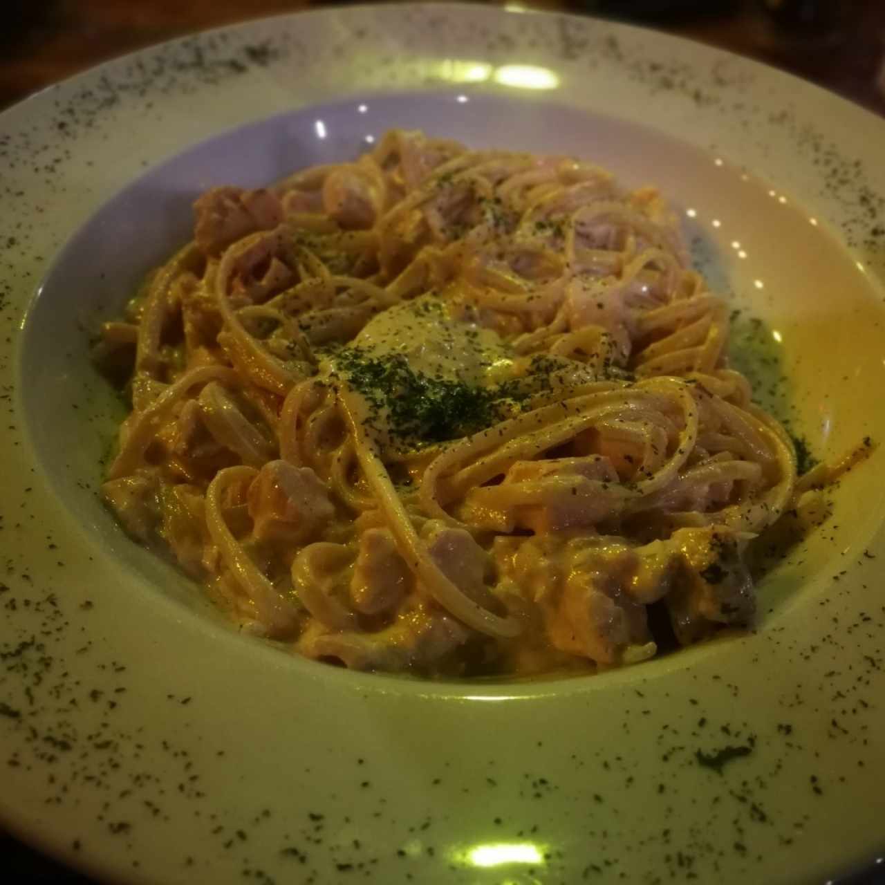 LINGUINI de salmón 