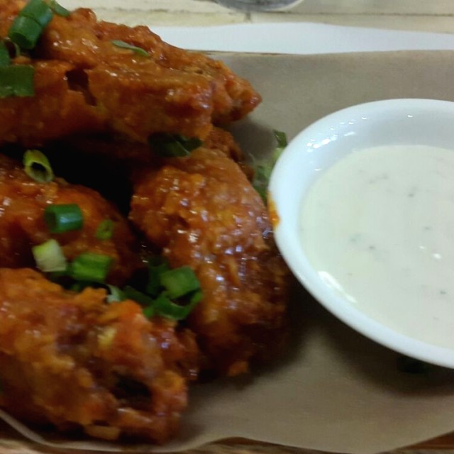 Honey buffalo wings