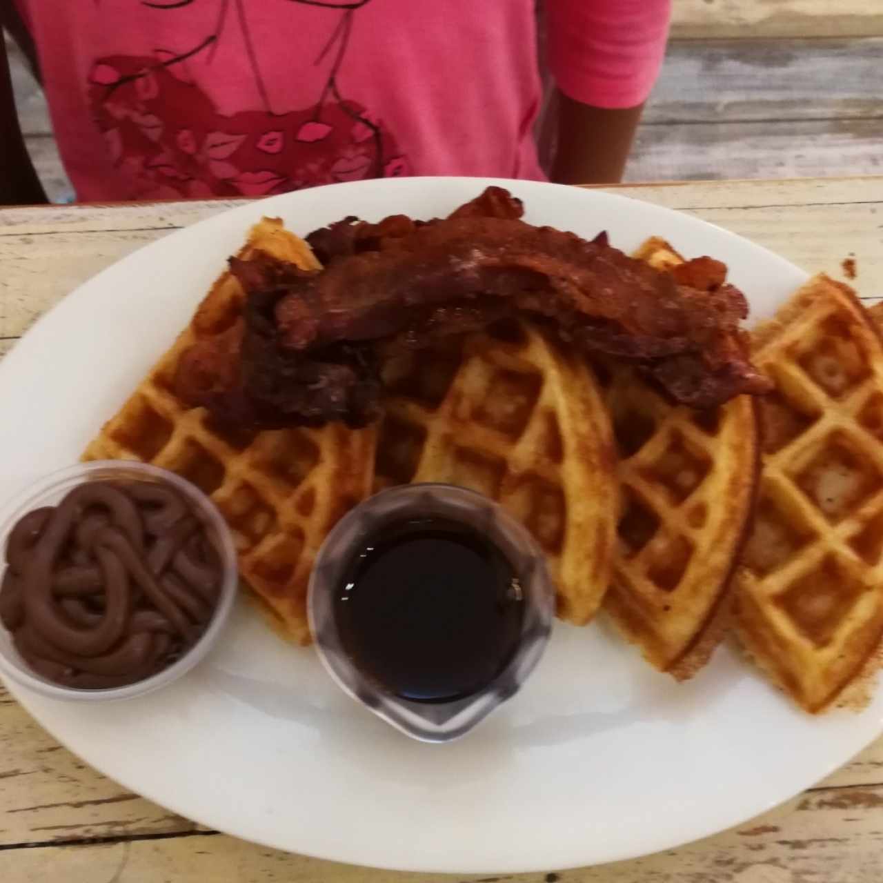 Waffles con bacon