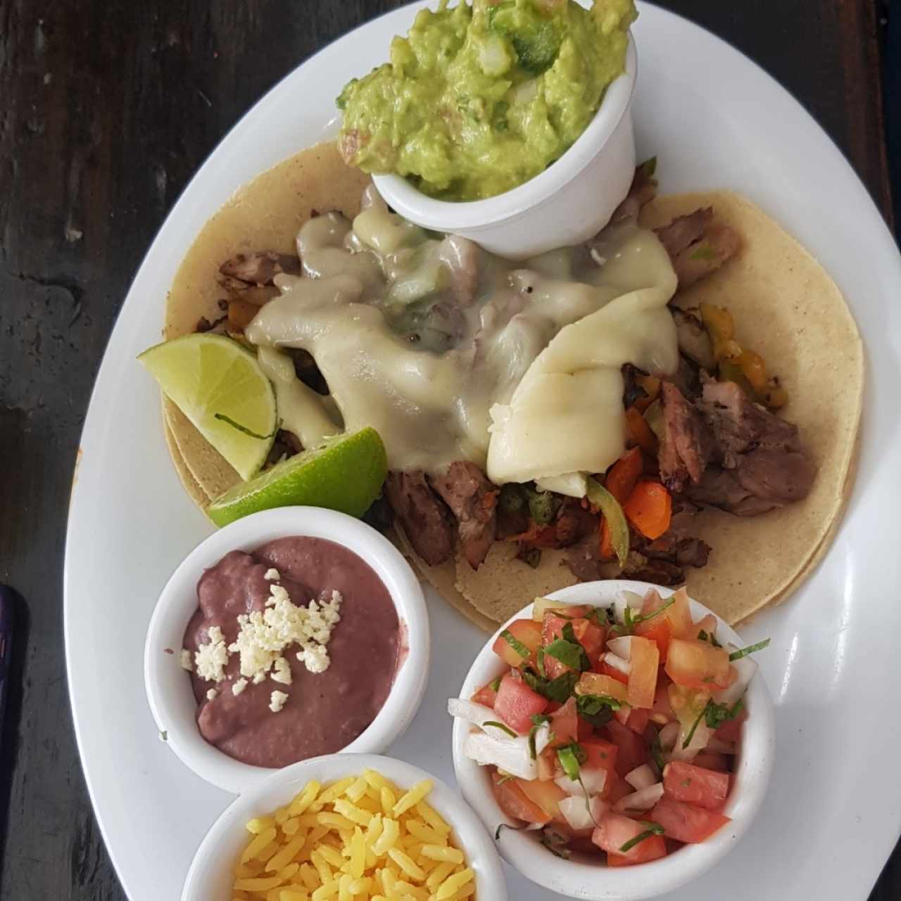 Tacos de carne de res