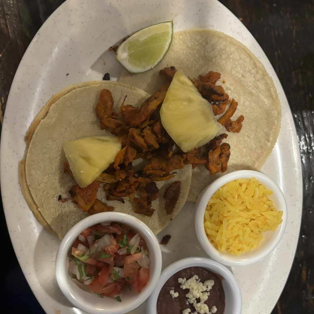 Tacos de 4 de Res, Pollo, Al Pastor; Chorizo ó Carnitas