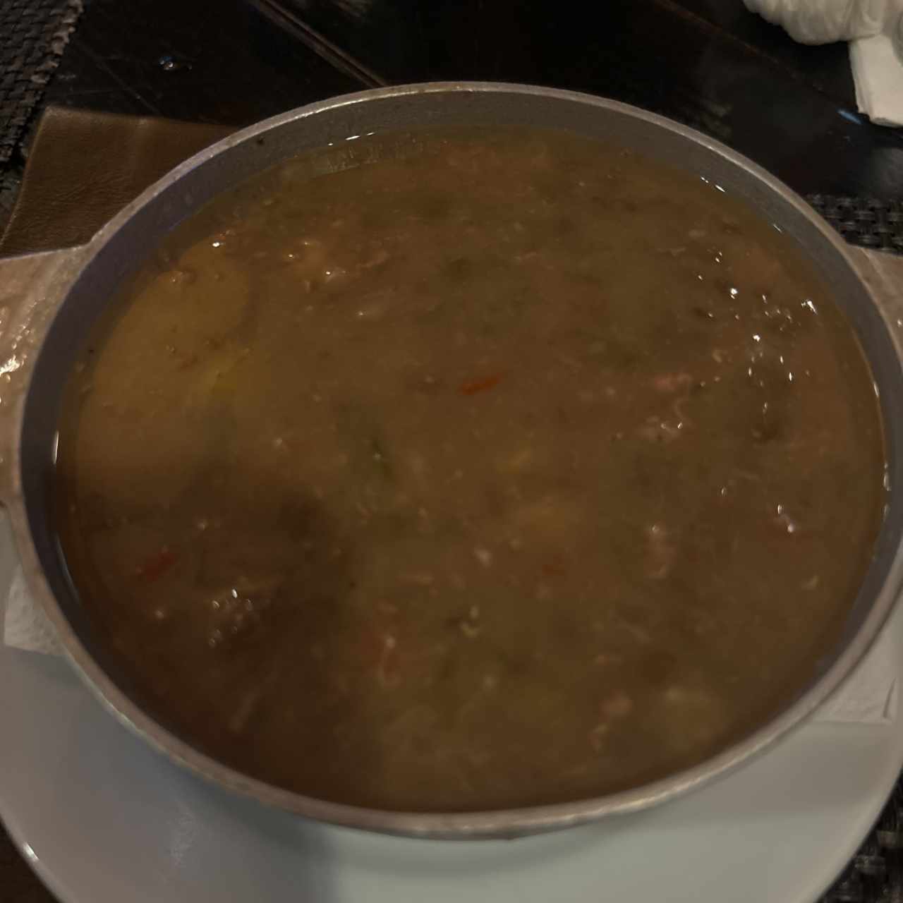 SOPA DE LENTEJA CON CARNE