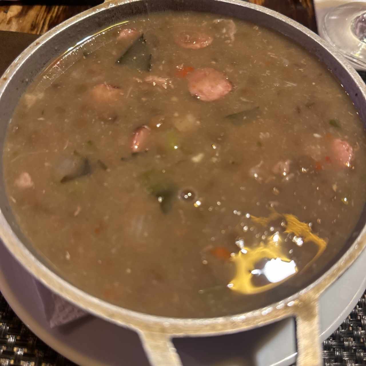 SOPA DE LENTEJA CON CARNE