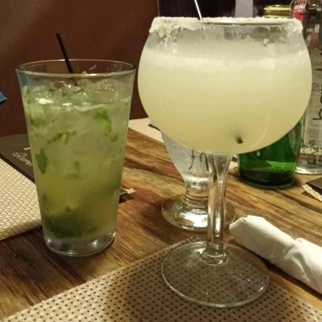 Promoción de mojitos y margaritas 