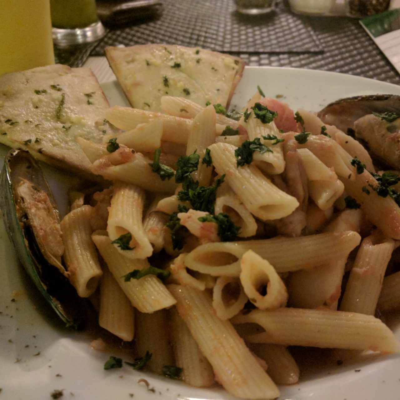 pasta fiesta de mare