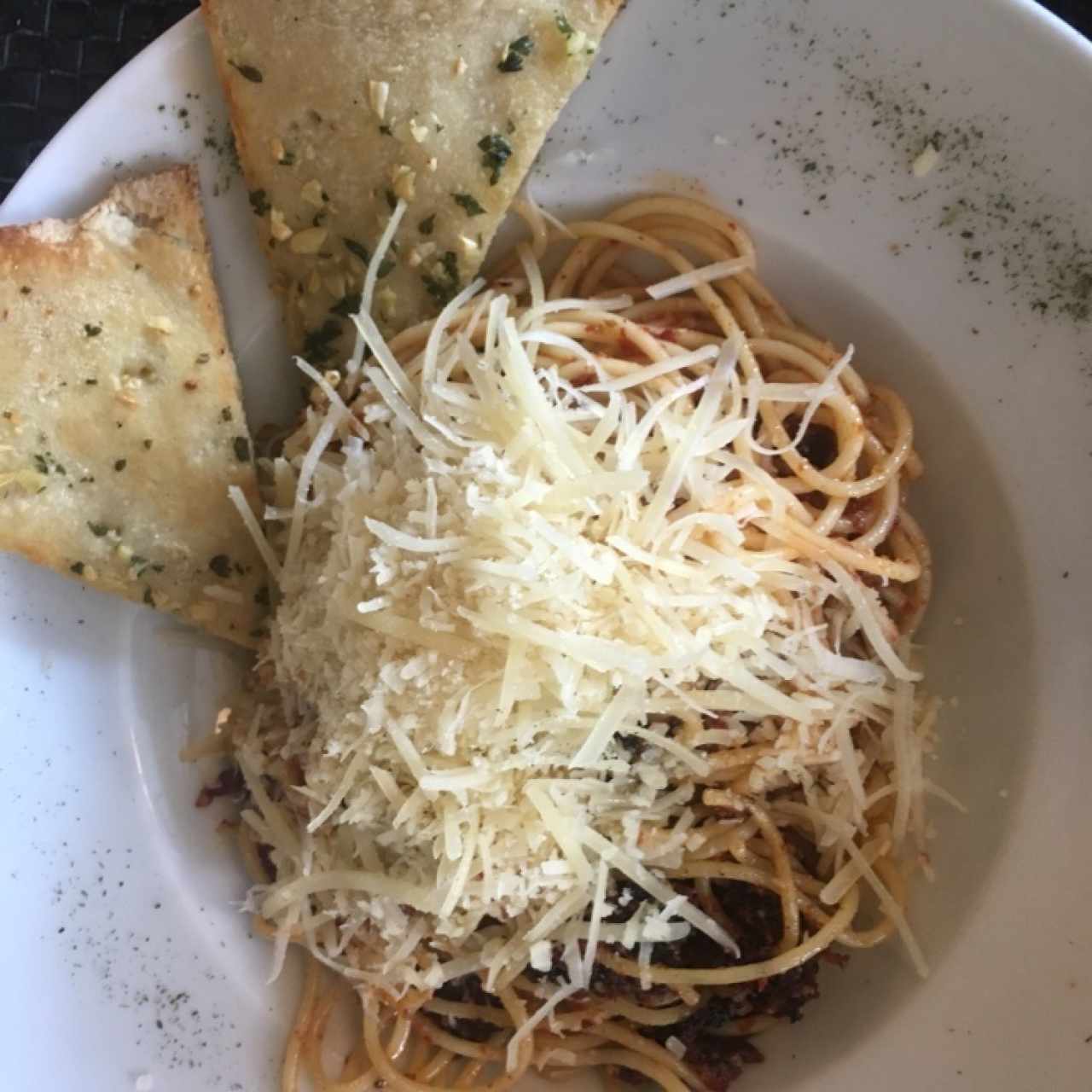 Pesto de tomates secos y queso de búfala