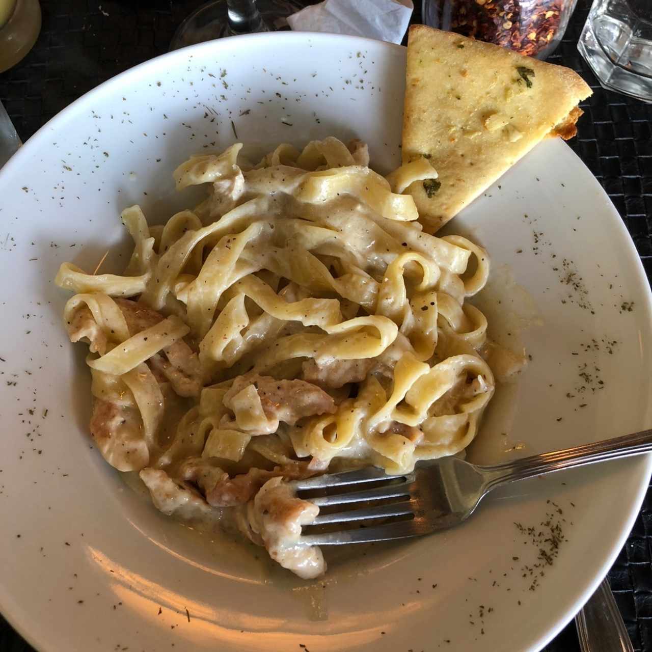 Fetuccini Pollo Bachamel