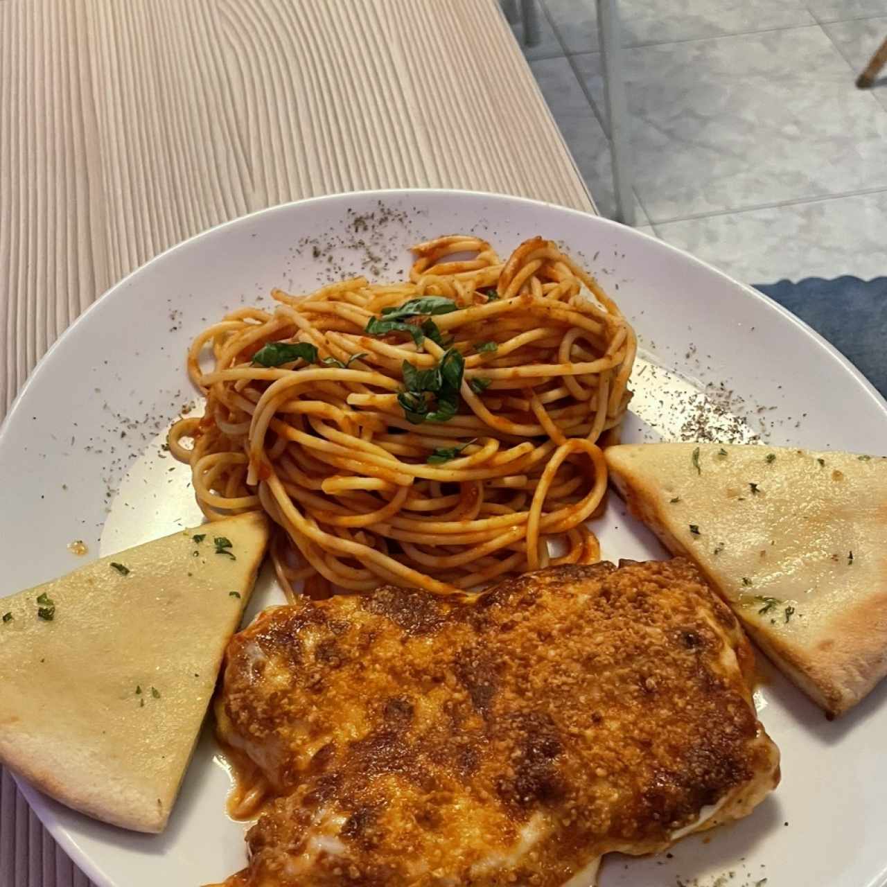Pollo a la parmesana