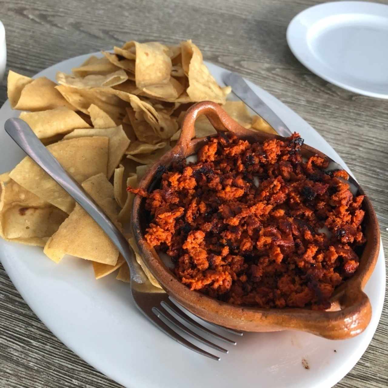 Queso con chorizo 